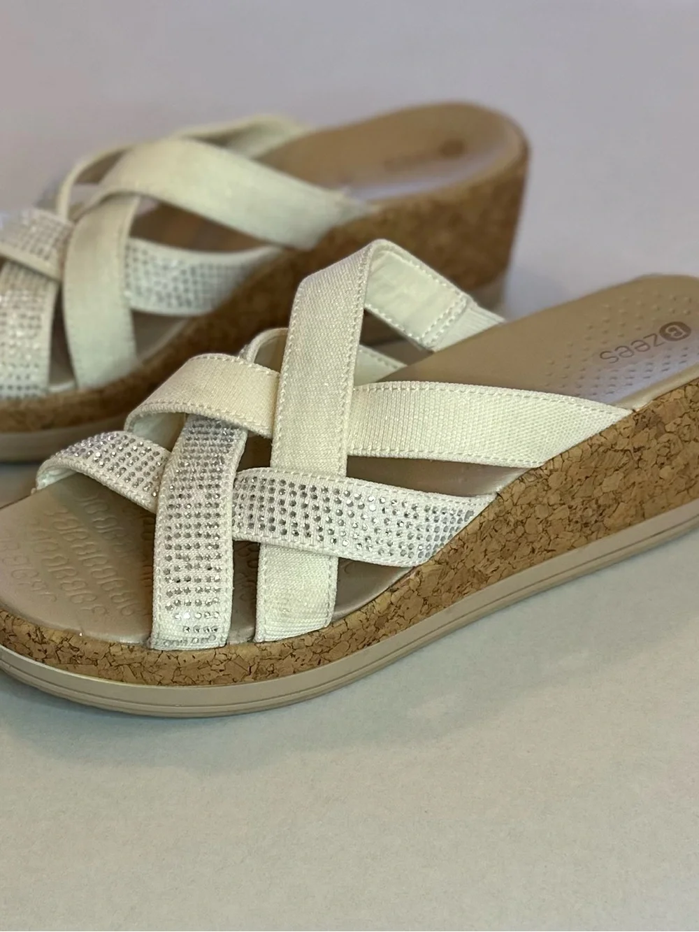BZEES REIGN WEDGE SANDALS